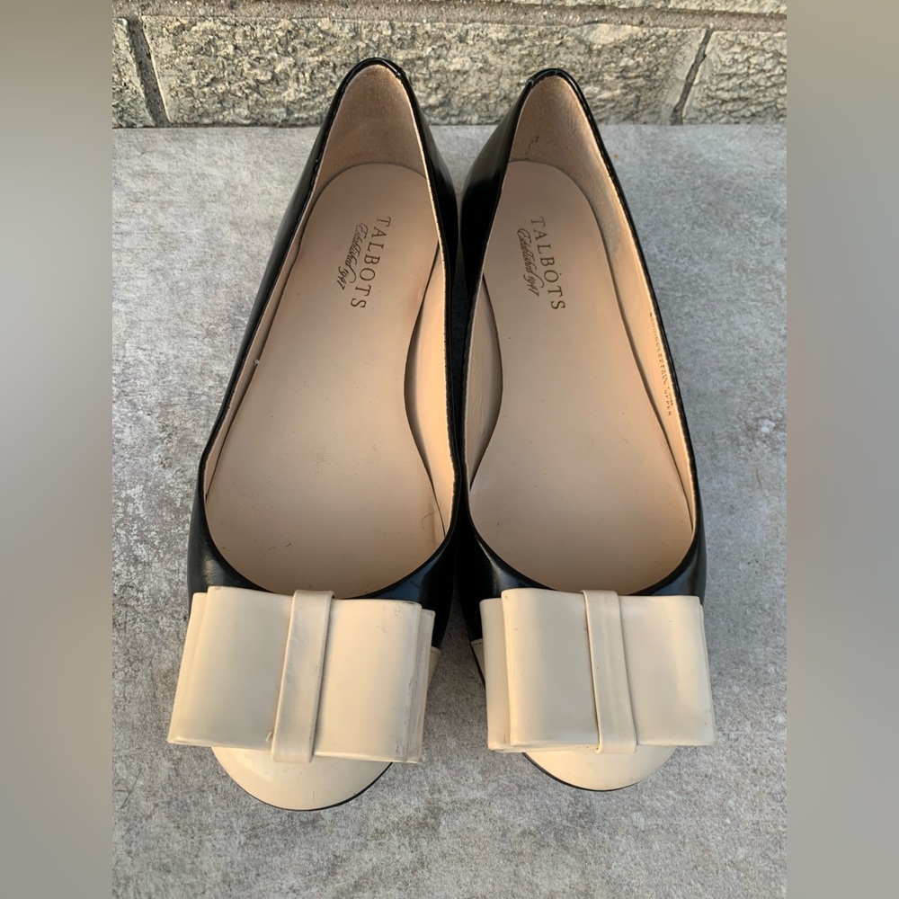 Talbots Layla Flats Women’s Shoes Black White Bow Top Size 7.5